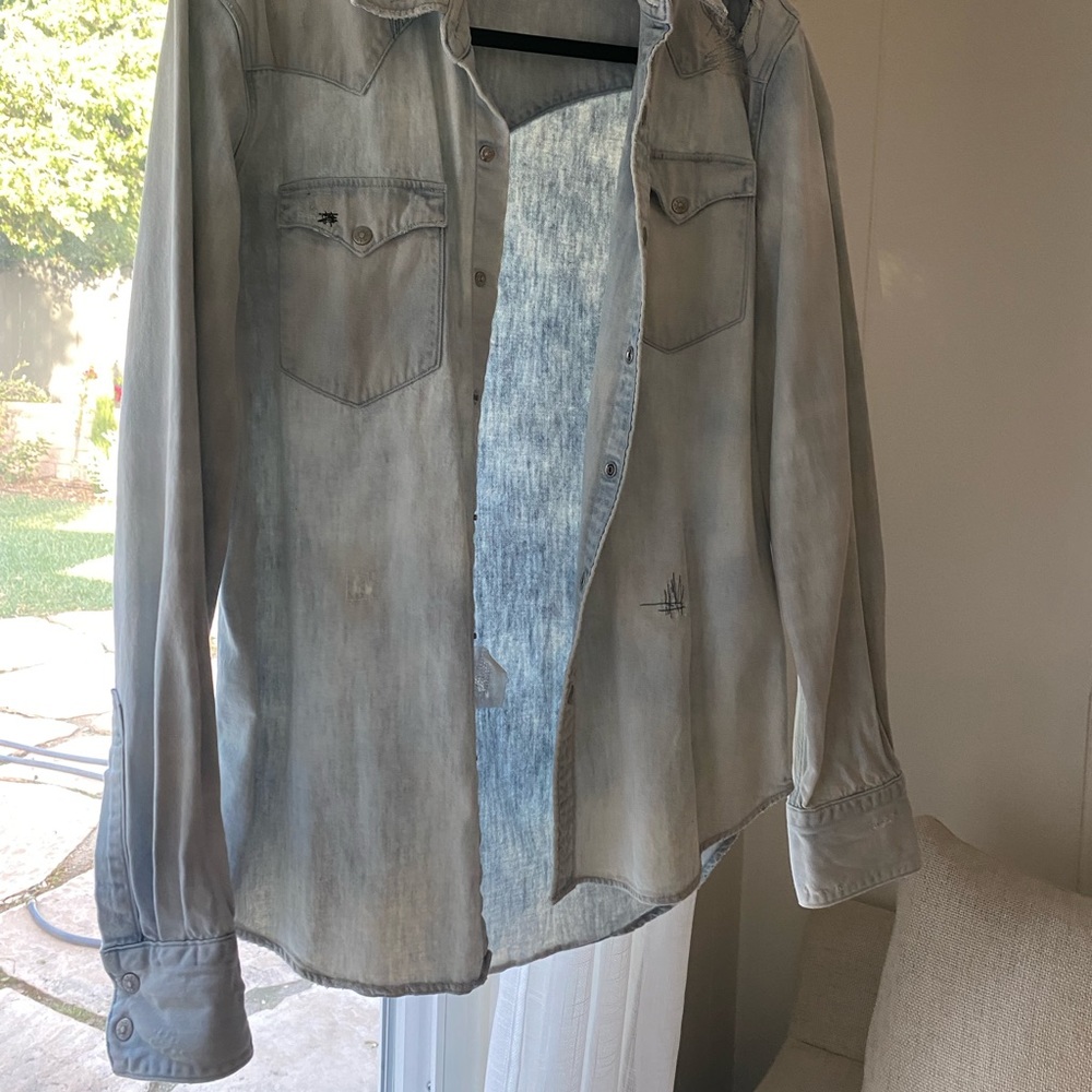 Levi’s Acid Wash Long-sleeve Button Down Shirt